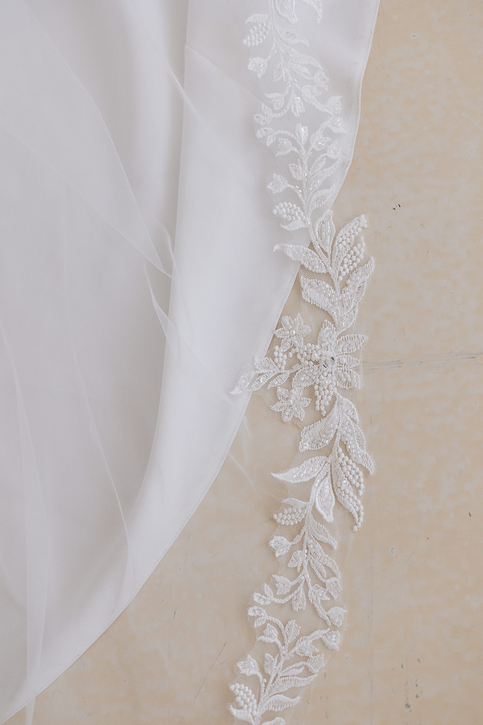 Alina - Long Veil Drop Shape with Lace Wedding Veil - Image 5