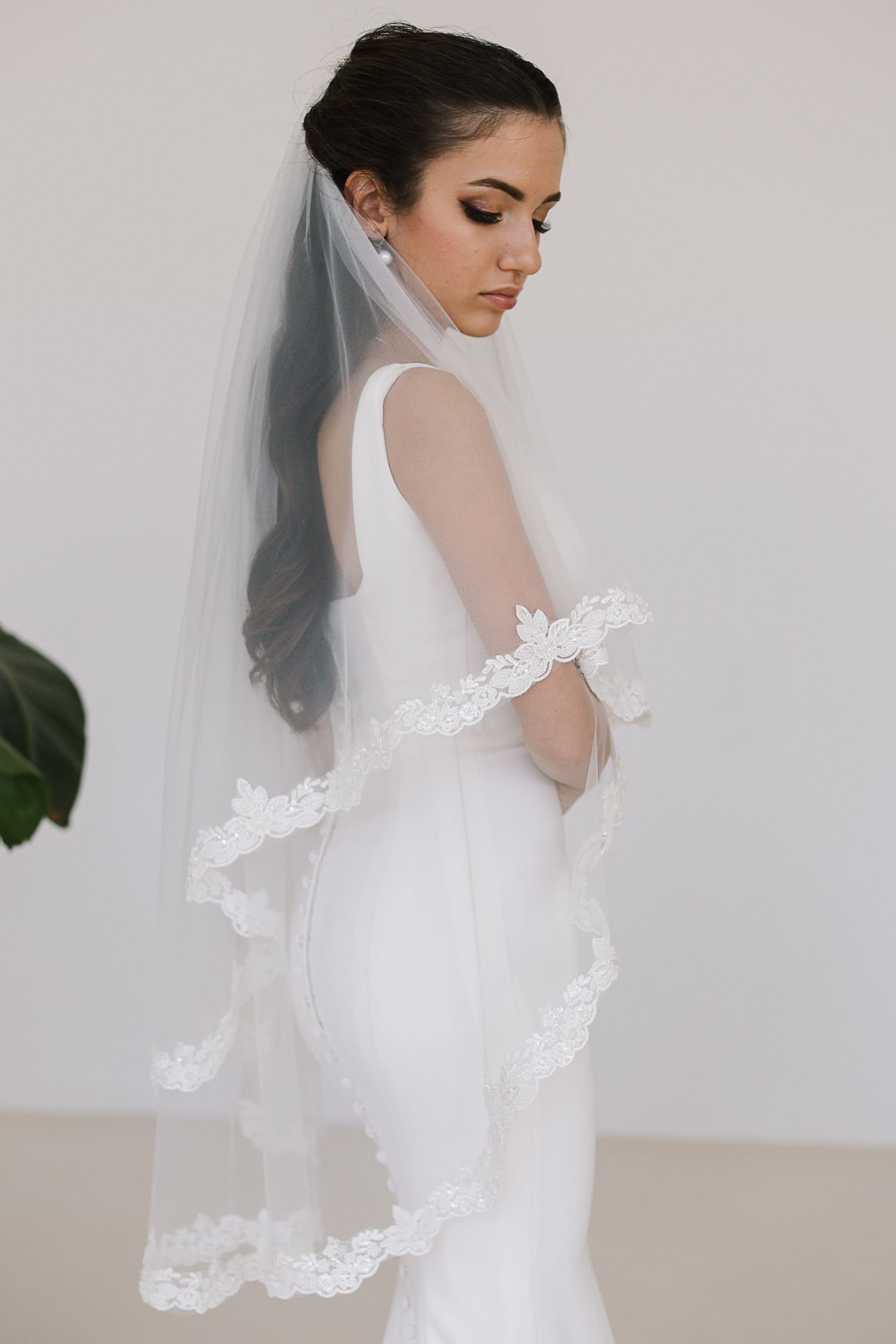 Ariaella - Double Tier Lace Wedding Veil - Image 4