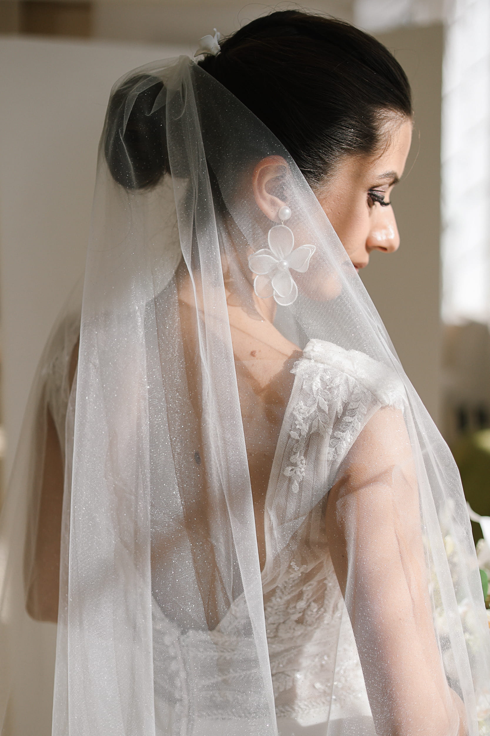 Emma - Shimmery Wedding Veil